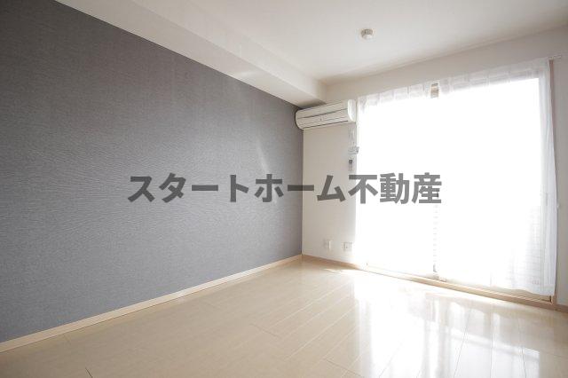 居室・リビング　ゆったり過ごせる居間です