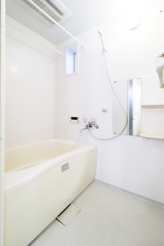 バス・シャワールーム　図面と現状に相違がある場合には現状を優先