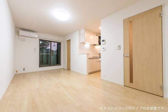 居室・リビング　※トイロシリーズ同タイプのお部屋です。