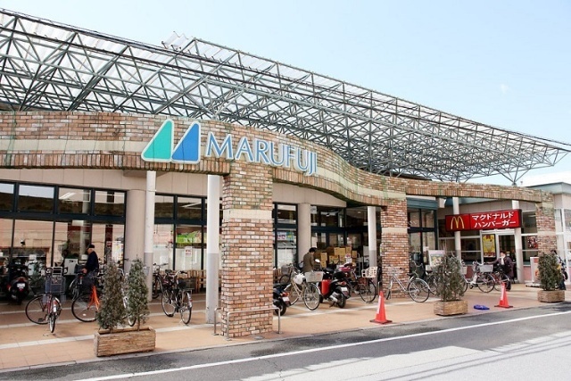 スーパー　マルフジ千ヶ瀬店（スーパー）まで1375m