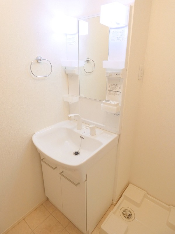 洗面設備　図面と現状に相違がある場合には現状を優先