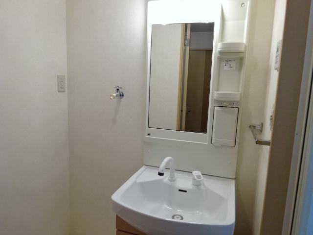 洗面設備　洗髪洗面化粧台