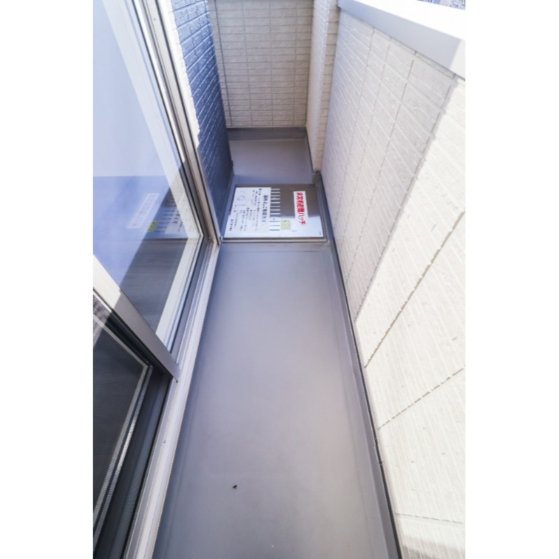 バルコニー　図面と現状に相違がある場合には現状を優先