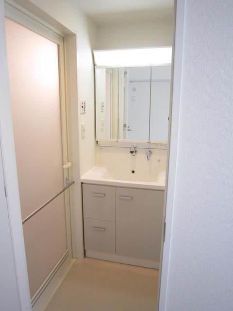 洗面設備　独立洗面台