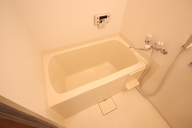 バス・シャワールーム　別室の参考写真です。※現況優先