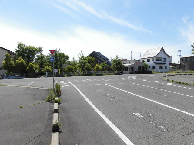 その他　前面道路（その他）まで0m