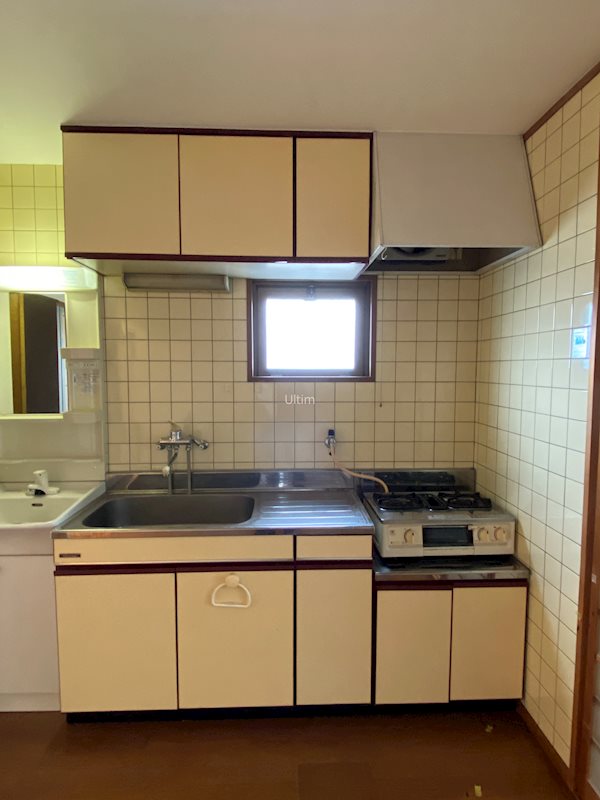 キッチン　別室の画像です、ご参考までに