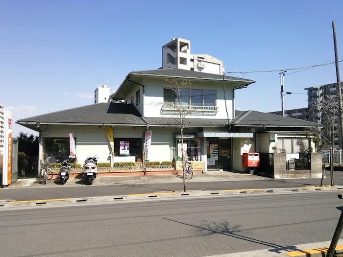 郵便局　八王子長房郵便局（郵便局）まで608m