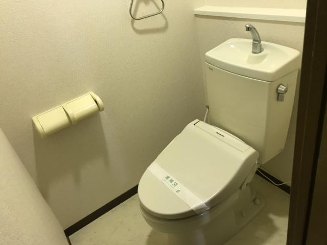 トイレ　トイレ