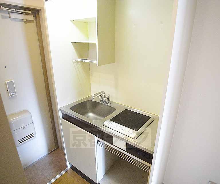 キッチン　一人暮らしにぴったりサイズです