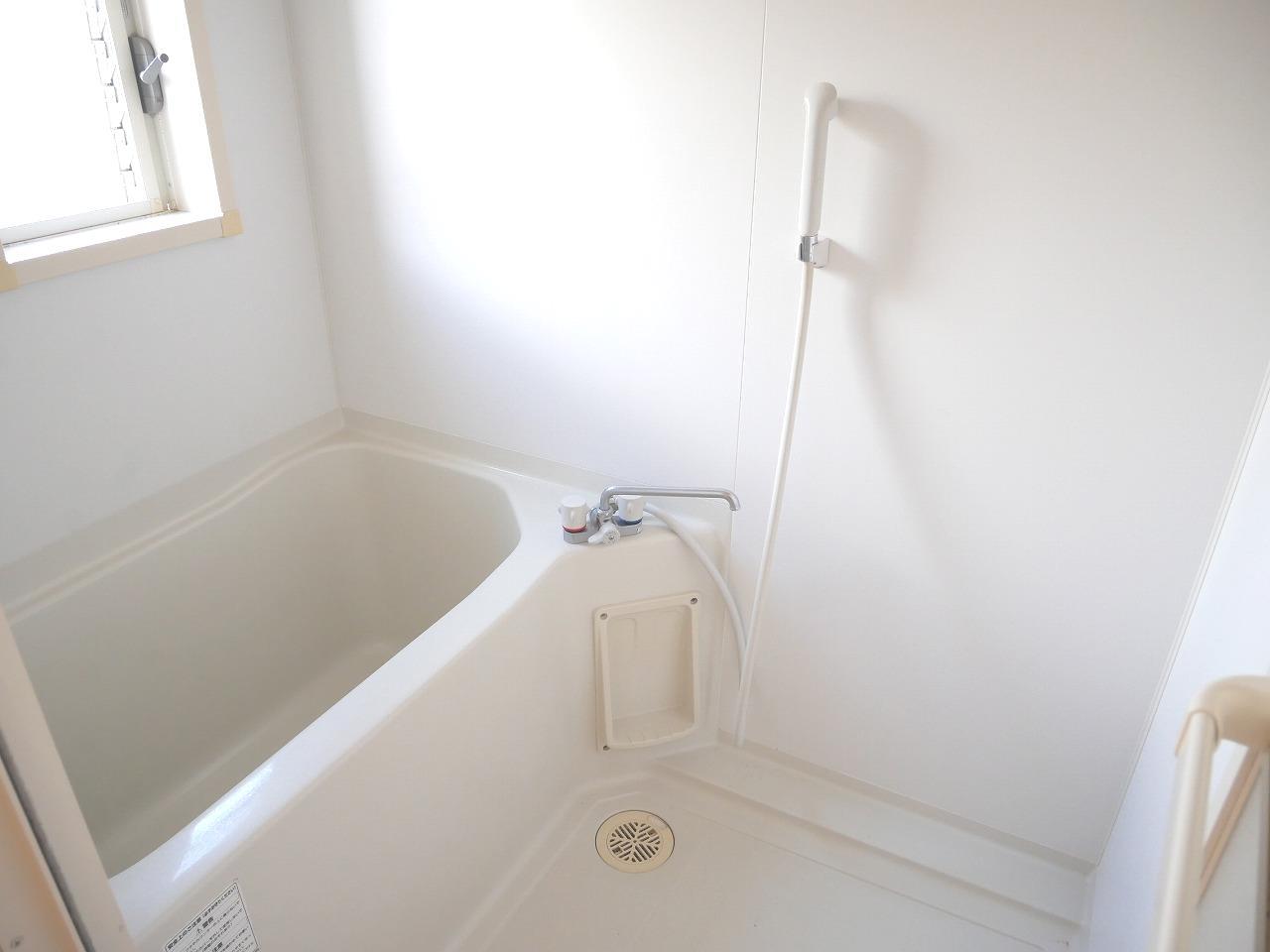 バス・シャワールーム　バス・トイレ別の間取りです