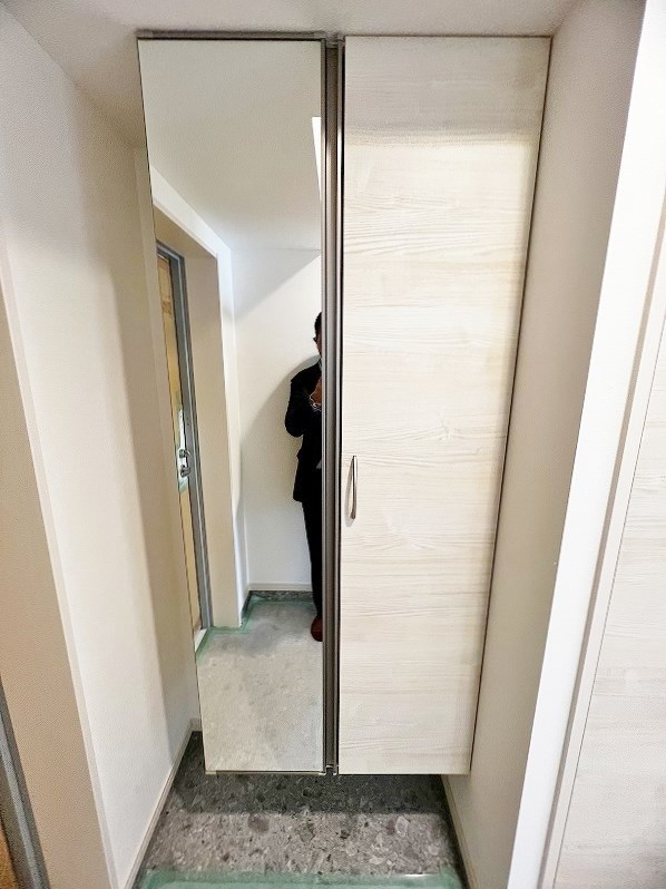 玄関　★トールタイプシューズBOXなので棚を外せばブーツも置けます