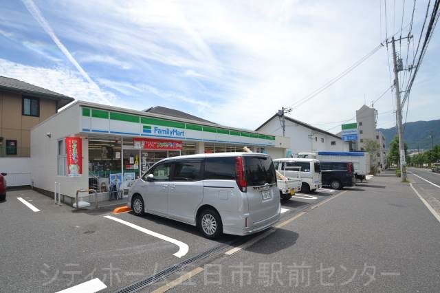 コンビニ　ファミリーマート広島井口台店（コンビニ）まで666m