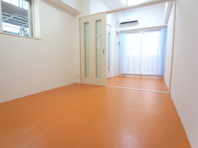 居室・リビング　洋室