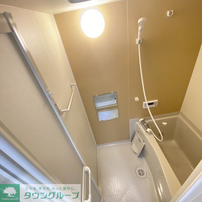 バス・シャワールーム　バス