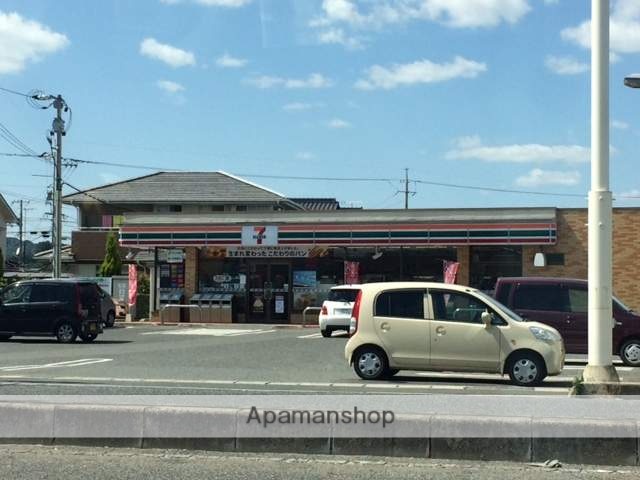 コンビニ　セブンイレブン（コンビニ）まで2354m