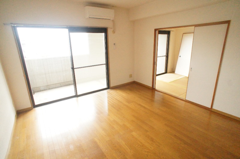 居室・リビング　同仕様