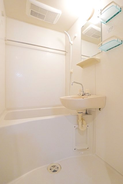 バス・シャワールーム　浴室