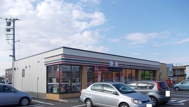コンビニ　セブンイレブン近文店（コンビニ）まで150m