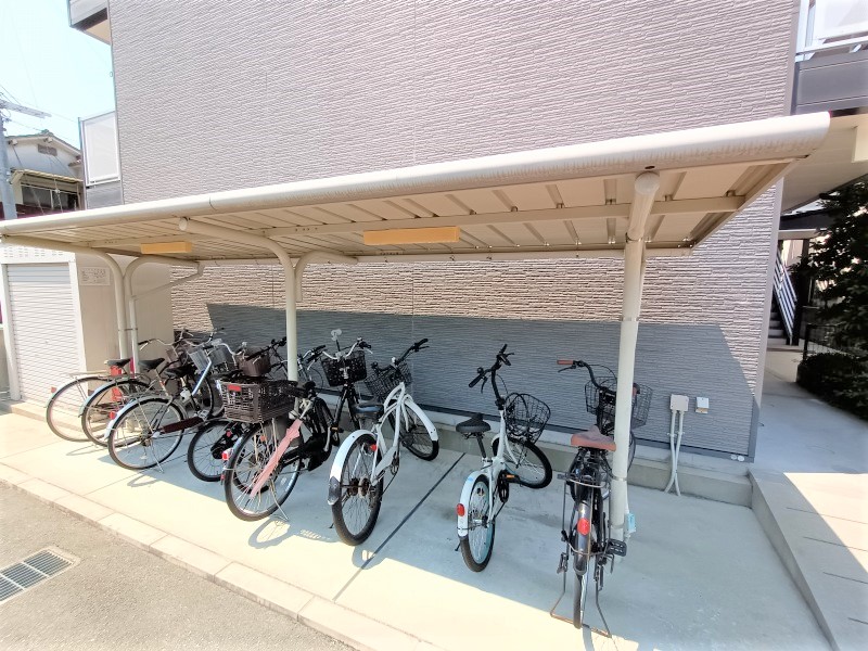 その他　駐輪スペースです。