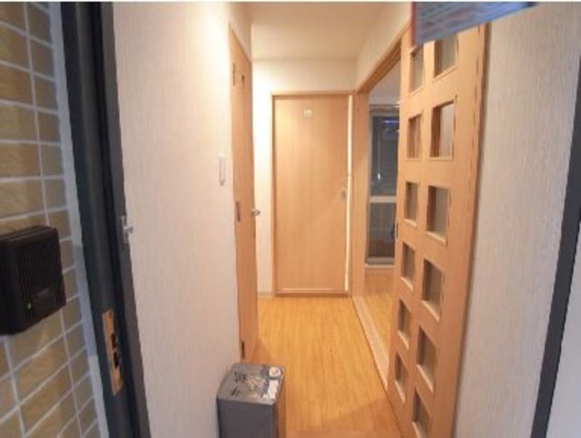 玄関　別部屋です