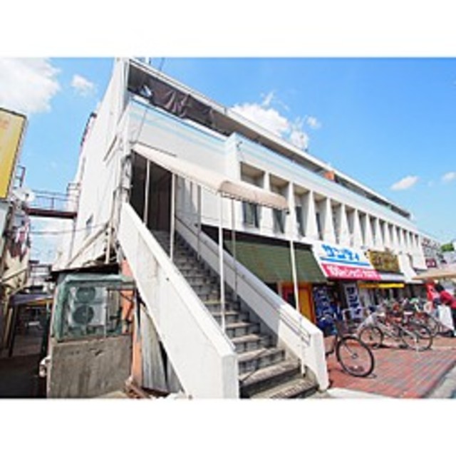 スーパー　サンディ高槻川添店（スーパー）まで1845m