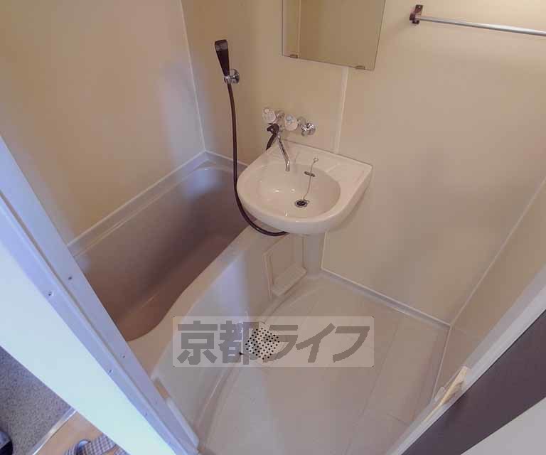 バス・シャワールーム　ちゃんとセパレートバス