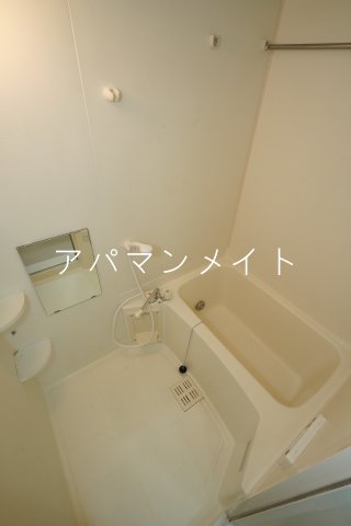 バス・シャワールーム　追い焚き付き！