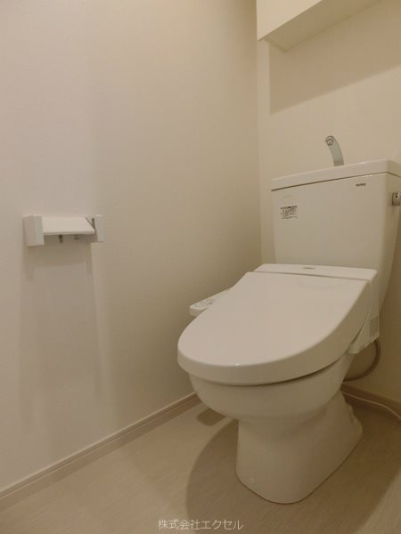 トイレ　ウォシュレット付きのトイレです。