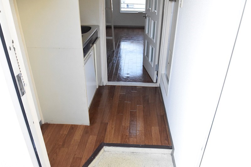 玄関　参考画像