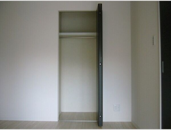 収納　ちょっとした収納スペースも充実しています