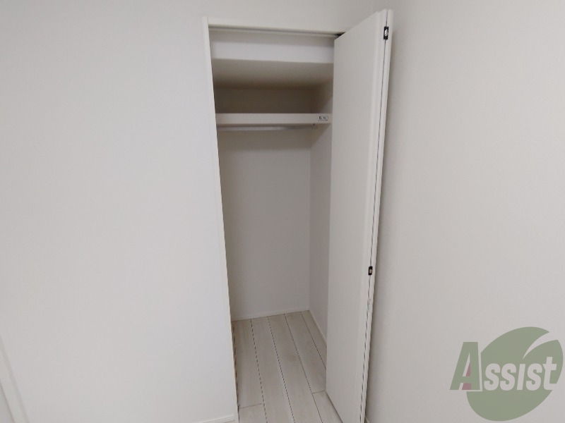 収納　収納は大きく、たくさんの物がしまえそうです。