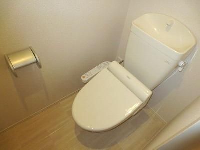 トイレ　★温水洗浄便座★