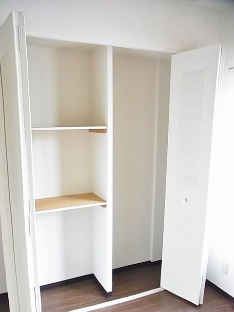 収納　洋室２　収納　※現況優先
