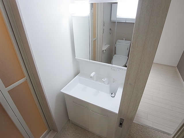 洗面設備　人気のシャンプードレッサー完備