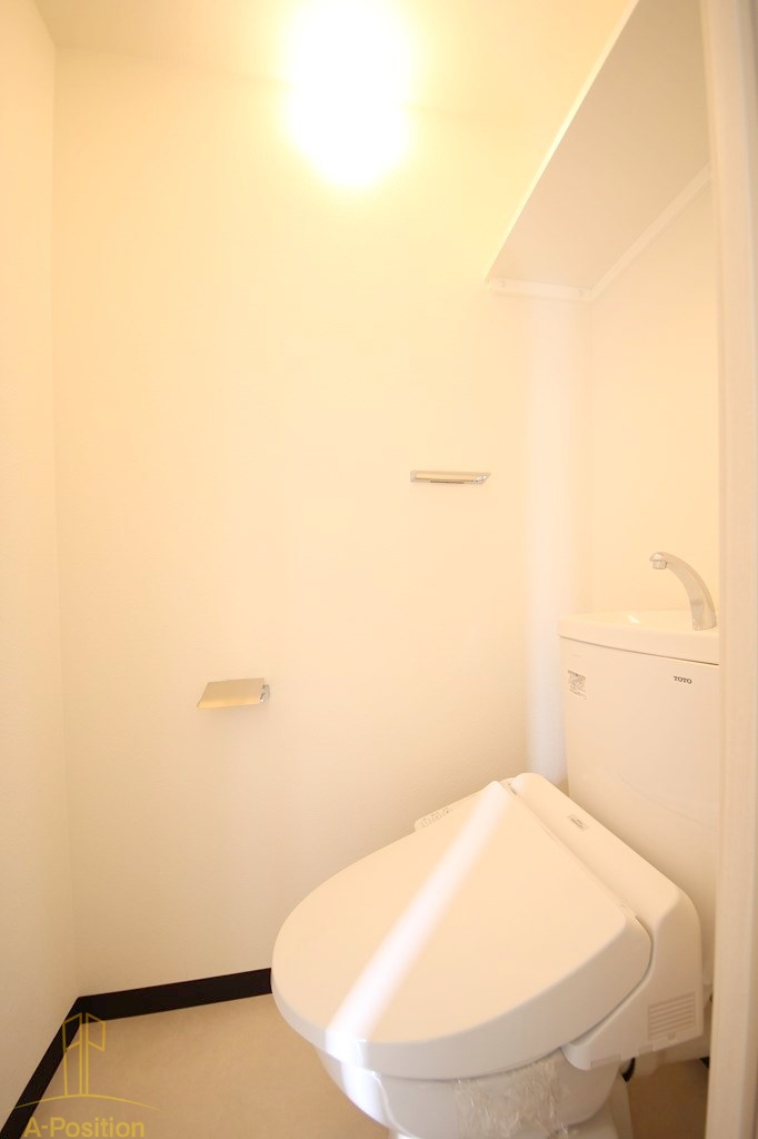 トイレ　Blue西長堀