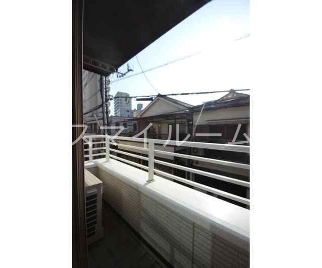 バルコニー　別部屋参考写真となります。