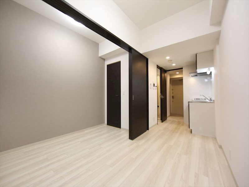 居室・リビング　ＤＫ6.4帖　システムキッチン