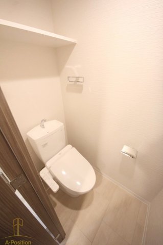 トイレ　アヴェニール北浜