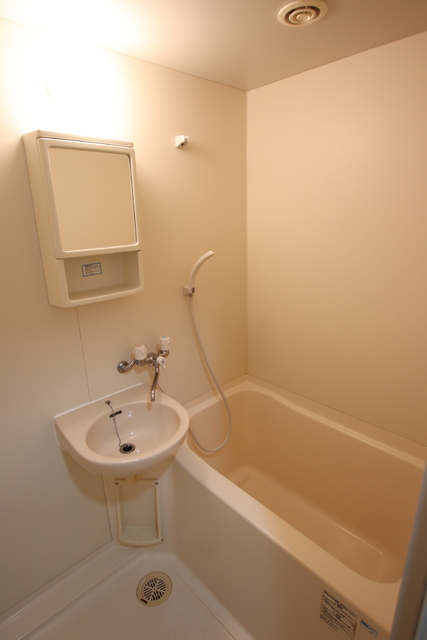 バス・シャワールーム　ユニットバスです！