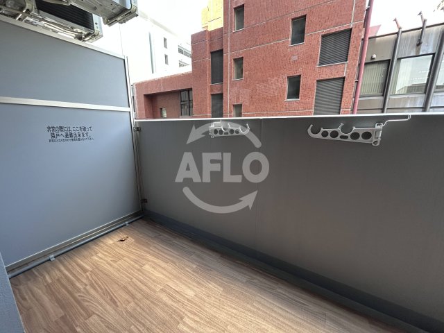 バルコニー　アドバンス江坂ラシュレ　バルコニー