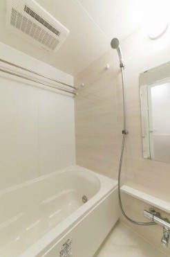 バス・シャワールーム　同タイプのお写真です