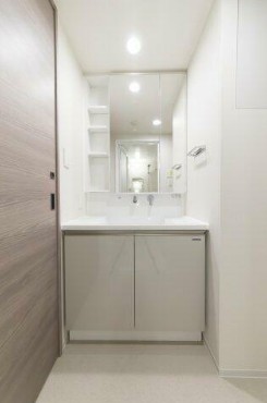 洗面設備　同タイプのお写真です