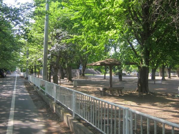 公園　荒川公園（公園）まで900m