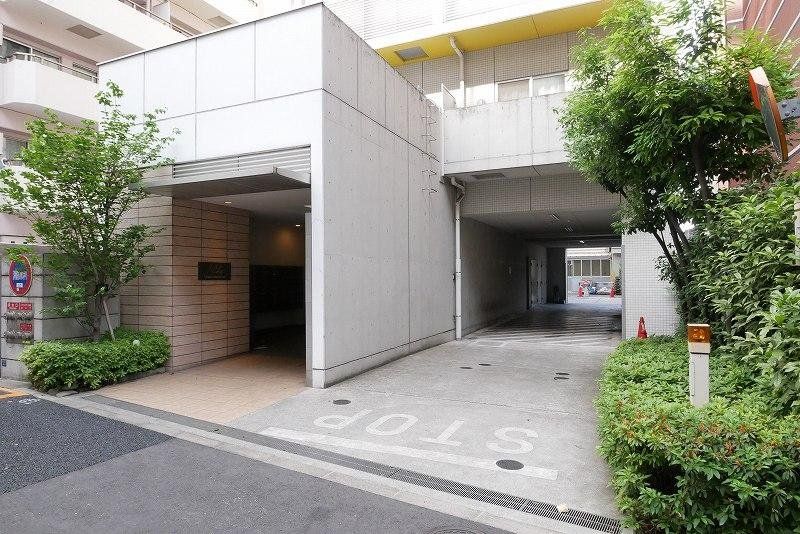 エントランス　エントランス