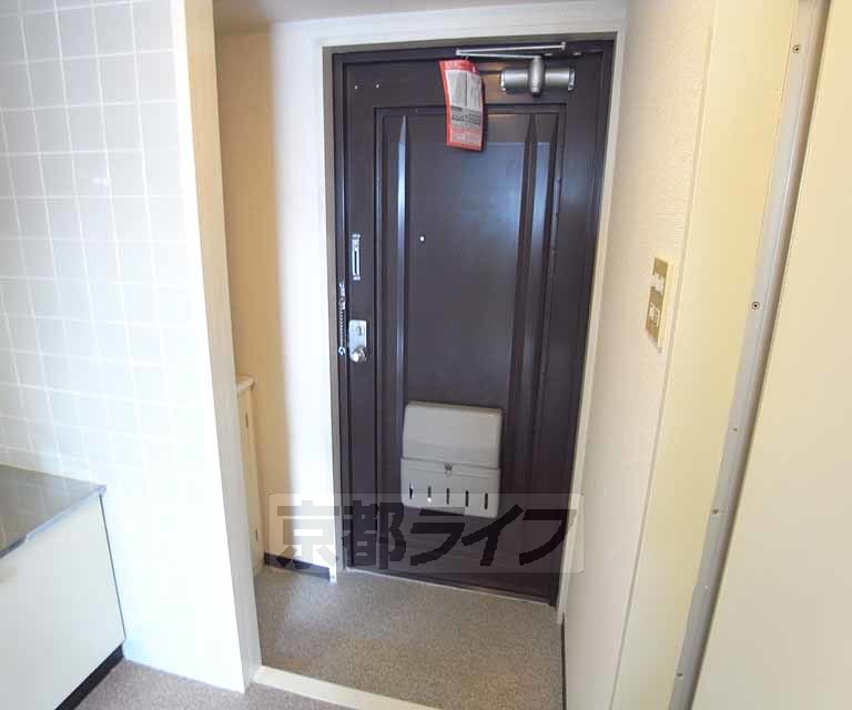 玄関　シューズＢＯＸもついている玄関