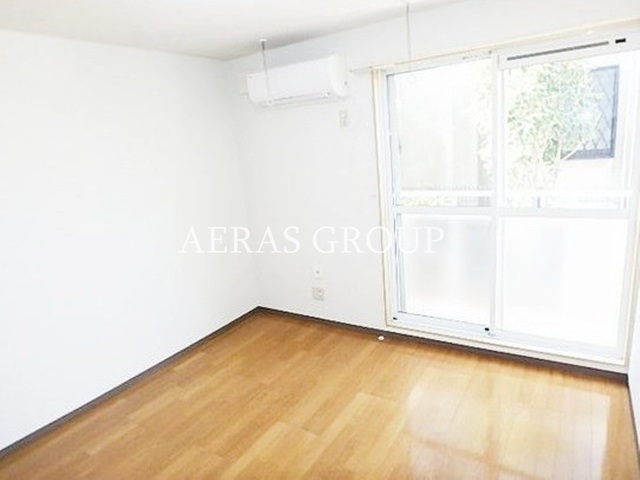 居室・リビング　内装