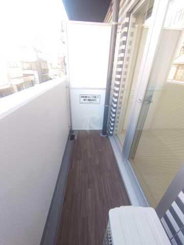 バルコニー　メインステージ東日暮里II