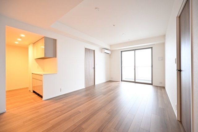 居室・リビング　※別部屋の参考写真になります。