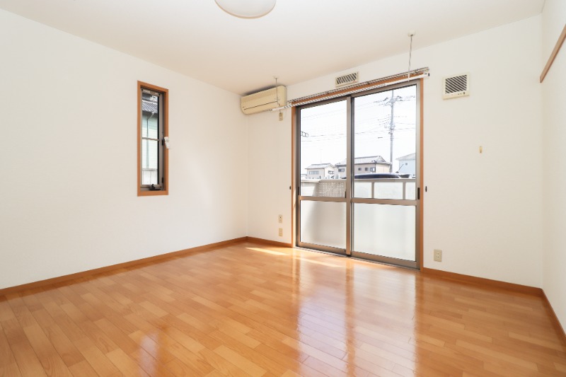 居室・リビング　図面と現状に相違がある場合には現状を優先